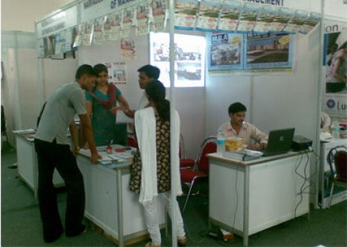 Narvadeshwar Management College, Lucknow