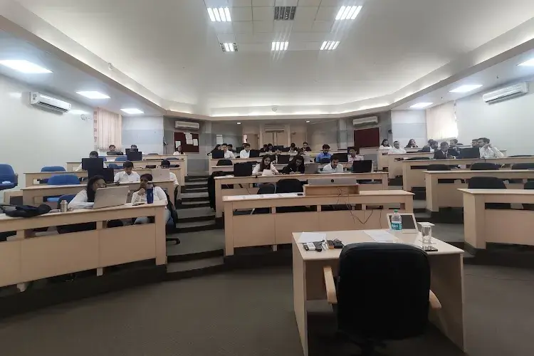 National Institute of Bank Management, Pune