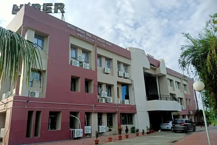 National Institute of Pharmaceutical Education and Research, Hajipur