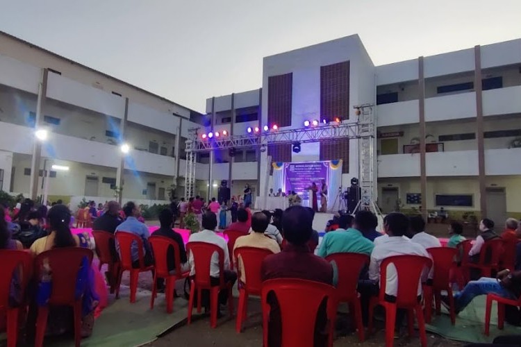 Navjeevan Law College, Nashik