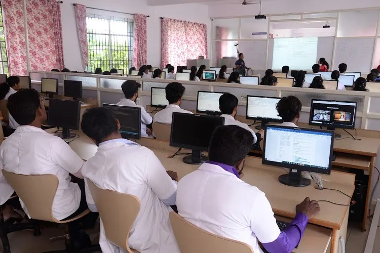 Navkis College of Engineering, Hassan