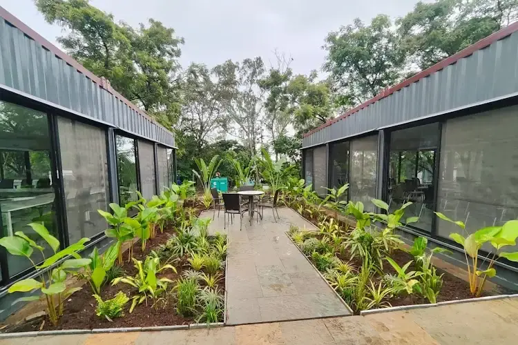 Nayanta University, Pune