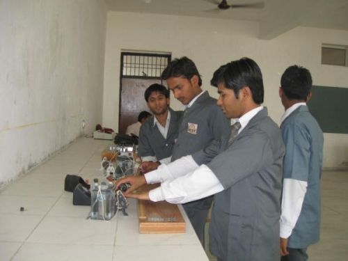 Neelam College of Engineering & Technology, Agra