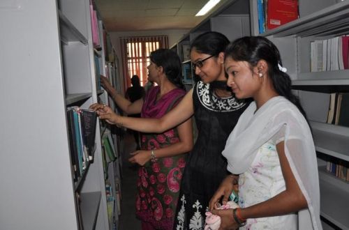 Nehru Gram Bharati University, Prayagraj