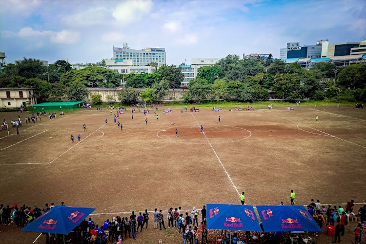 Ness Wadia College of Commerce, Pune