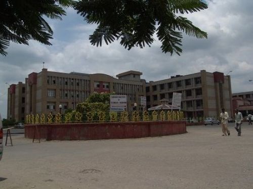 Netaji Subhash Chandra Bose Subharti Medical College, Meerut