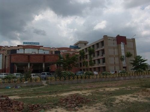 Netaji Subhash Chandra Bose Subharti Medical College, Meerut