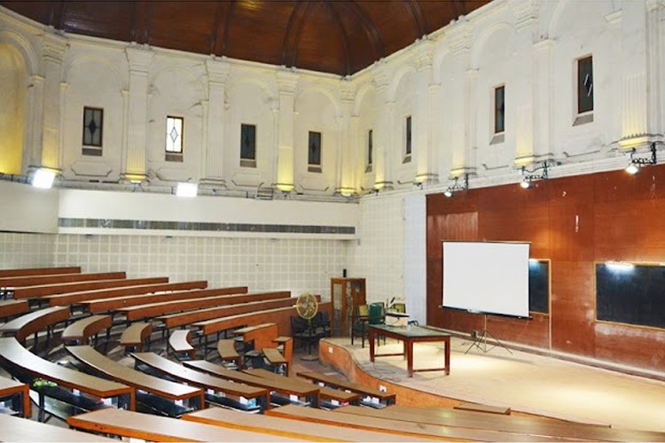 Nil Ratan Sircar Medical College & Hospital, Kolkata