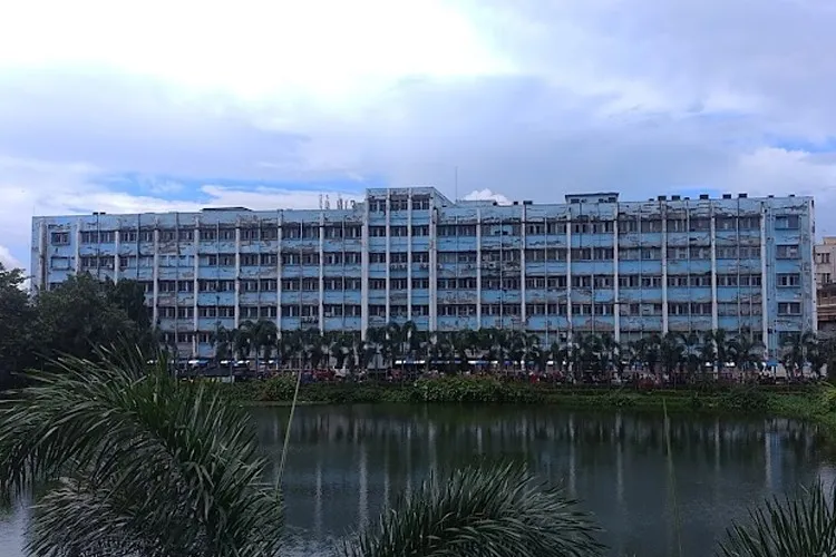 Nil Ratan Sircar Medical College & Hospital, Kolkata