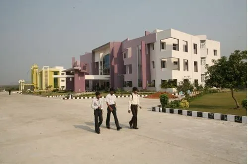 Nimra College of Pharmacy, Krishna