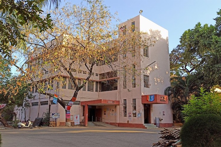 Nizam College, Hyderabad