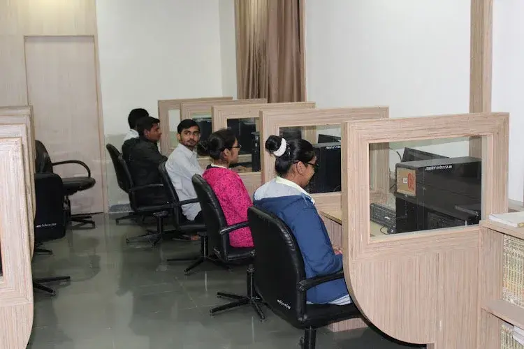 Noble Ayurved College and Research Institute, Junagadh