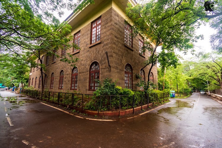 Nowrosjee Wadia College, Pune