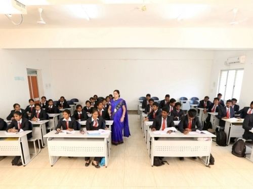 OAA-MAVMM School of Management, Madurai