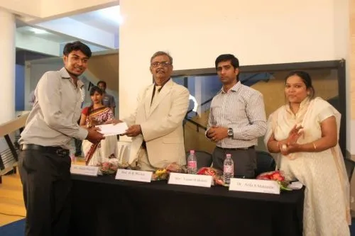 Oxford College, Hubli