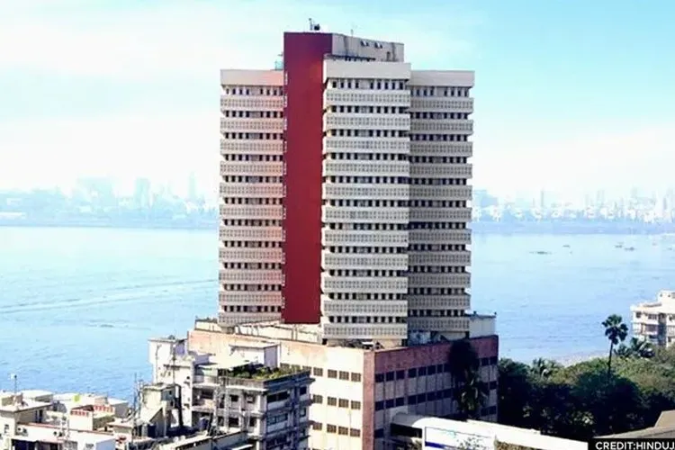 P.D. Hinduja College of Nursing, Mumbai