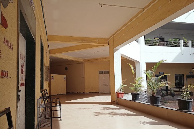 Pandit Deendayal Upadhyay Dental College, Solapur