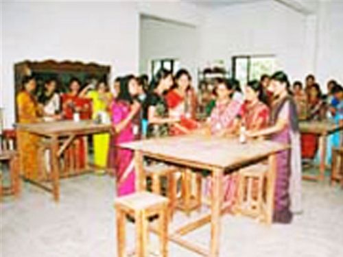 Patriarch Ignatius Zakka Training College Malecruz, Ernakulam