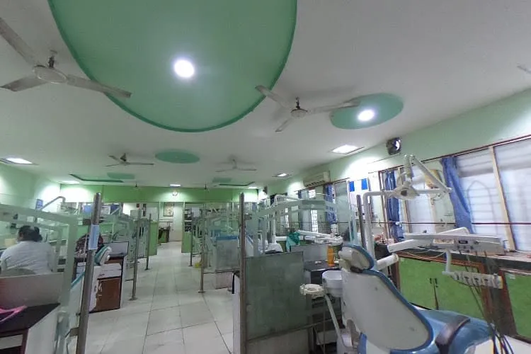 People's College of Dental Sciences & Research Center, Bhopal