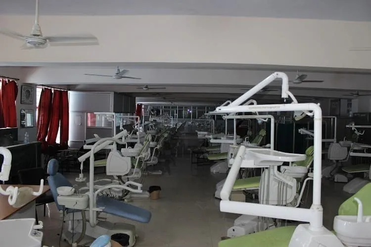 People's College of Dental Sciences & Research Center, Bhopal