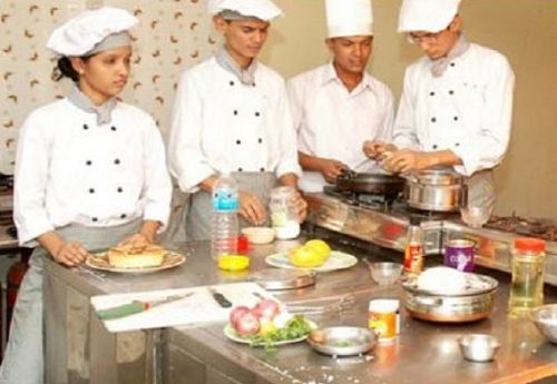 Peoples Institute of Hotel Management Catering Technology and Applied Nutrition, Bhopal