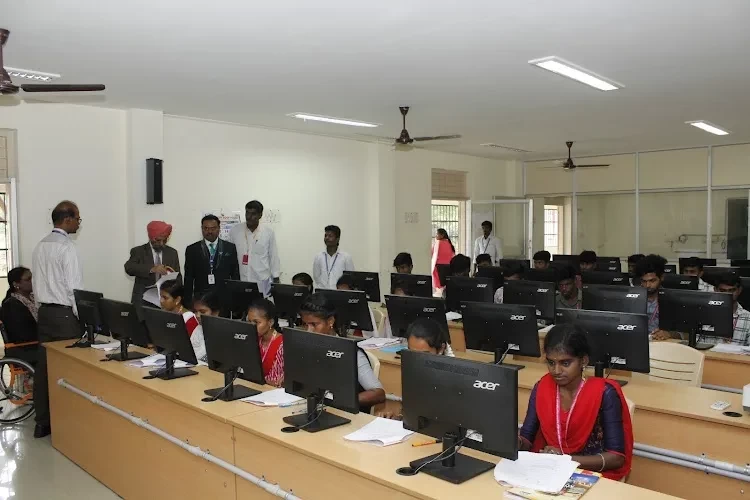 Periyar EVR College, Tiruchirappalli