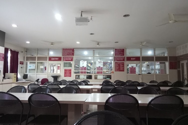 PES's Modern College of Arts, Science and Commerce Ganeshkhind, Pune