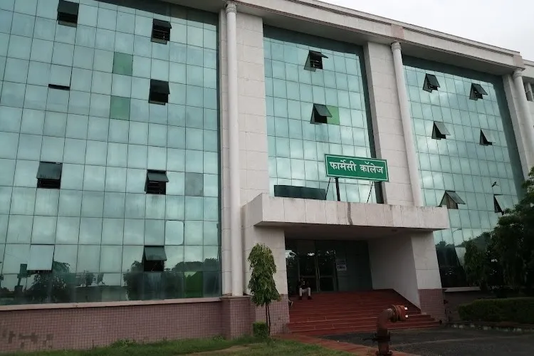 Pharmacy College, Saifai