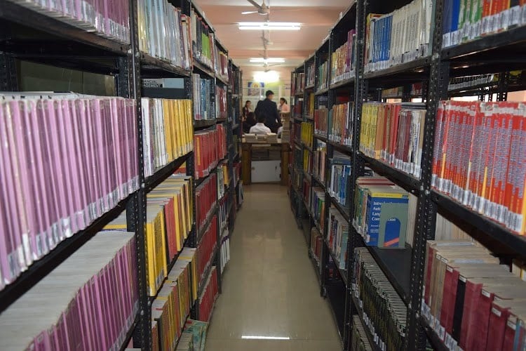 Pioneer Institute of Professional Studies, Indore