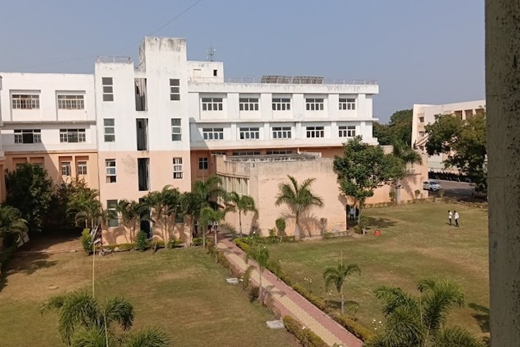 Pirens Institute of Business Management and Administration, Ahmednagar