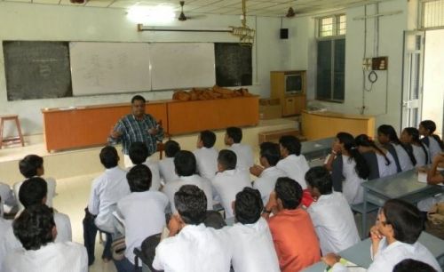 Pithapur Rajah's Government College, East Godavari