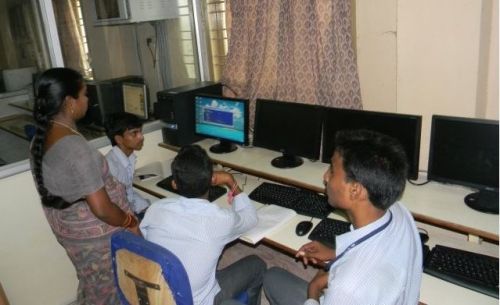 Pithapur Rajah's Government College, East Godavari