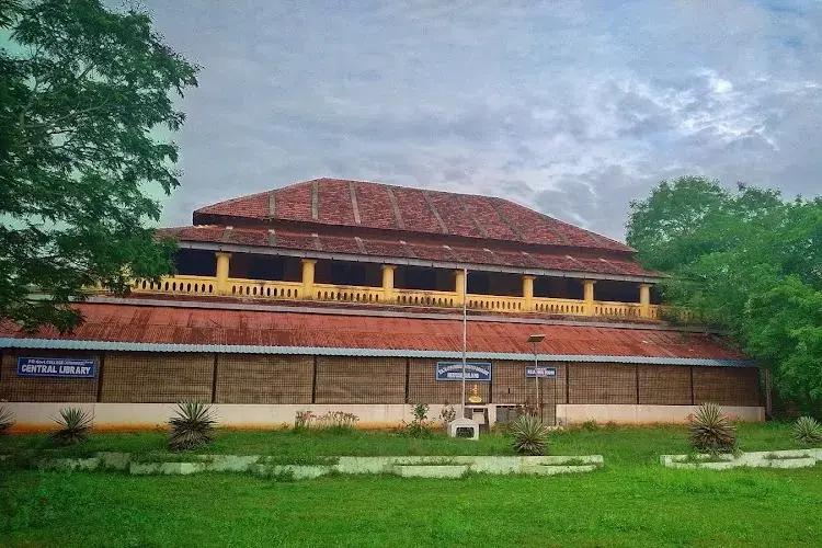 Pithapur Rajah's Government College, East Godavari