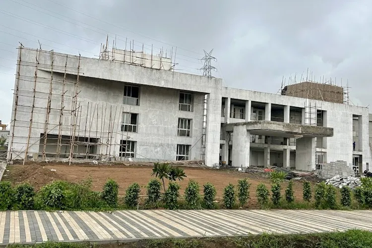 Plastindia International University, Valsad