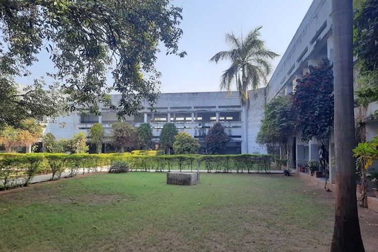 Pramukhswami Medical College, Anand
