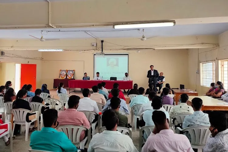 Pravara Rural College of Pharmacy Pravaranagar, Ahmednagar