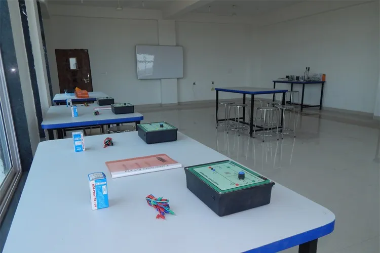 Prime Group of Institutions, Navsari