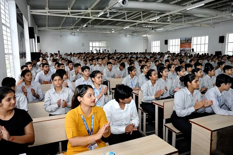 Prince Academy Pharmacy College, Sikar