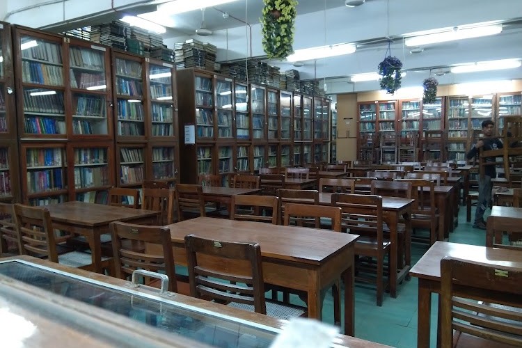 Principal K.M. Kundnani College of Pharmacy, Mumbai