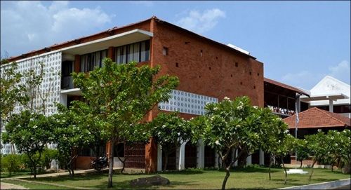 Priyadarshini Institute of Architecture and Design Studies, Nagpur