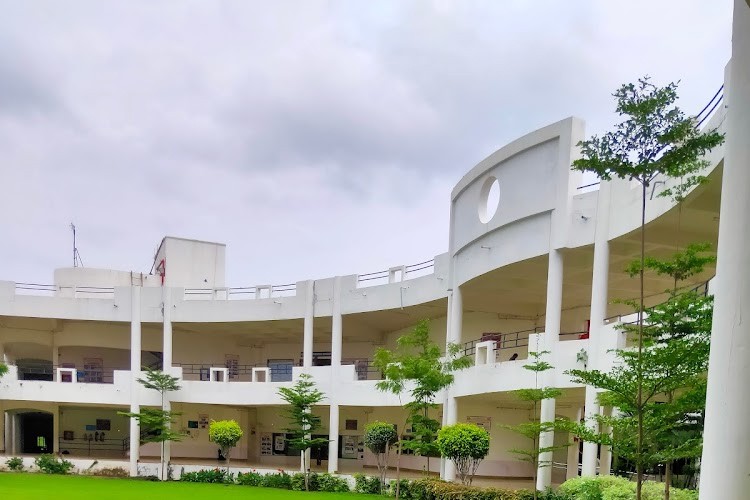 Priyadarshini Institute of Engineering and Technology, Nagpur