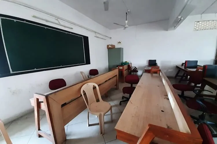 Priyadarshini Lokmanya Tilak Institute of Management Studies and Research, Nagpur