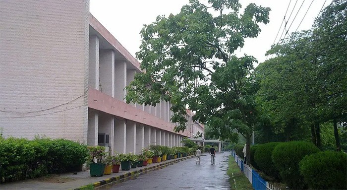 Pt Bhagwat Dayal Sharma Post Graduate Institute of Dental Sciences, Rohtak