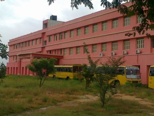 PT Lee Chengalvaraya Naicker College of Engineering and Technology, Kanchipuram