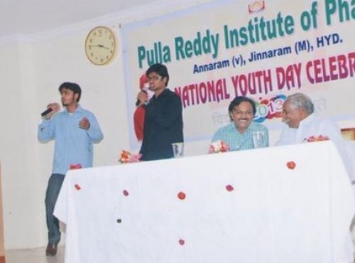 Pulla Reddy Institute of Pharmacy, Medak