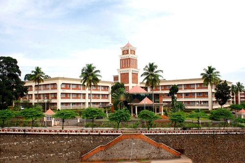 Pushpagiri Institute of Medical Sciences and Research Centre, Thiruvalla