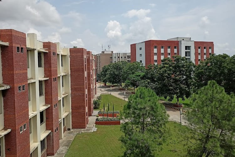 Quantum School of Graduate Studies, Roorkee
