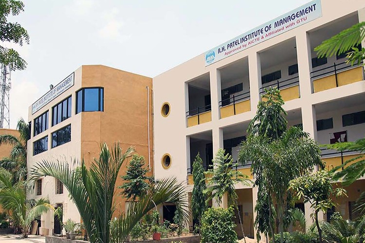 R.H. Patel Institute of Management, Kheda