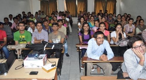 R J Tibrewal Commerce College, Ahmedabad