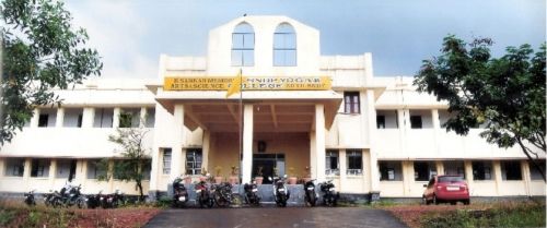 R. Sankar Memorial SNDP Yogam Arts & Science College, Koyilandi